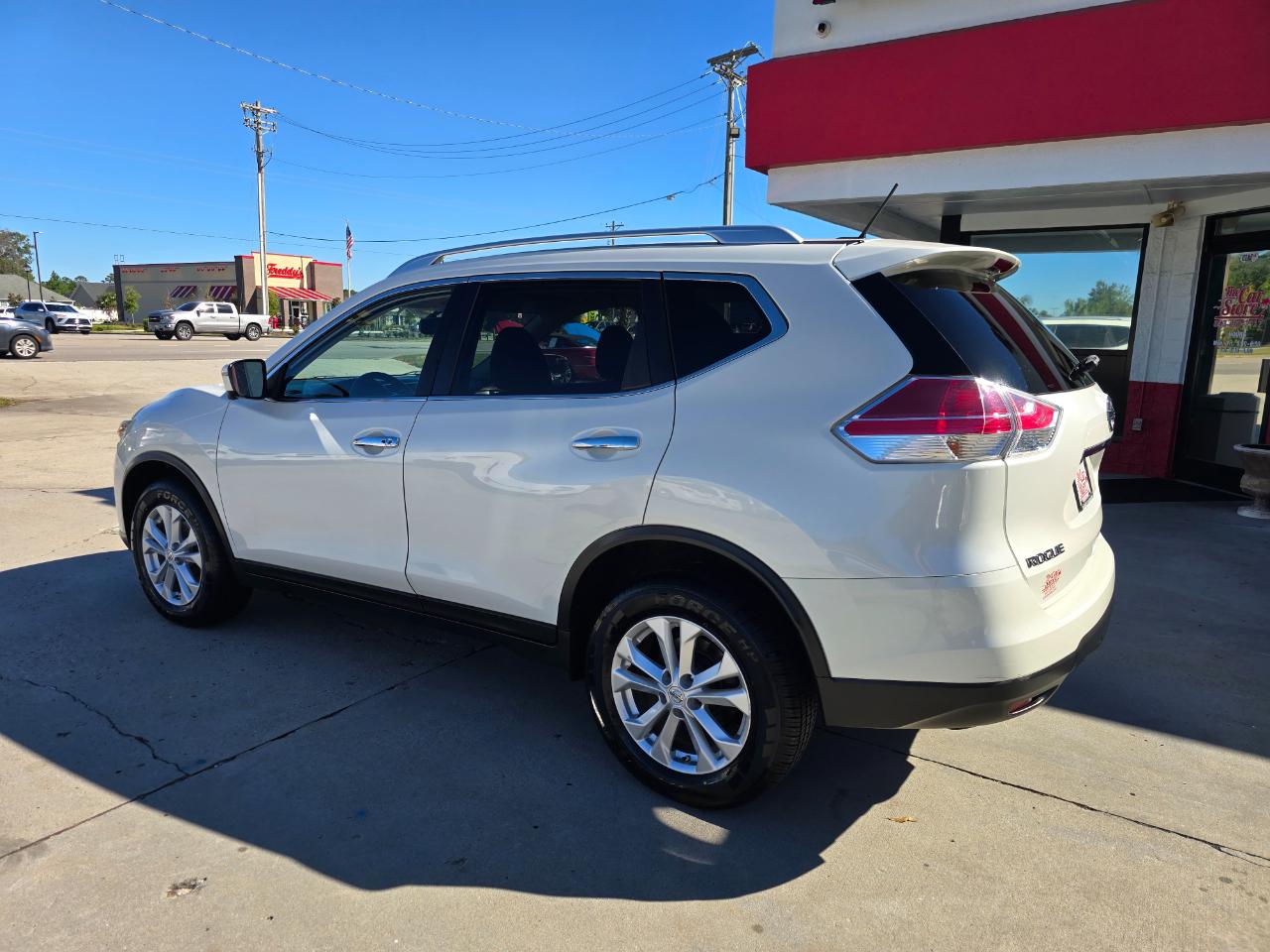 Nissan Rogue AWD 4dr SV 2016