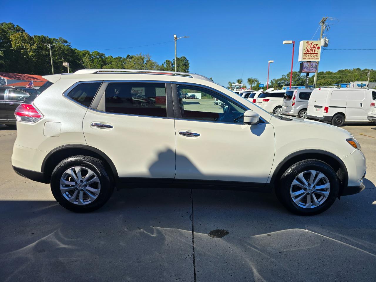 Nissan Rogue AWD 4dr SV 2016