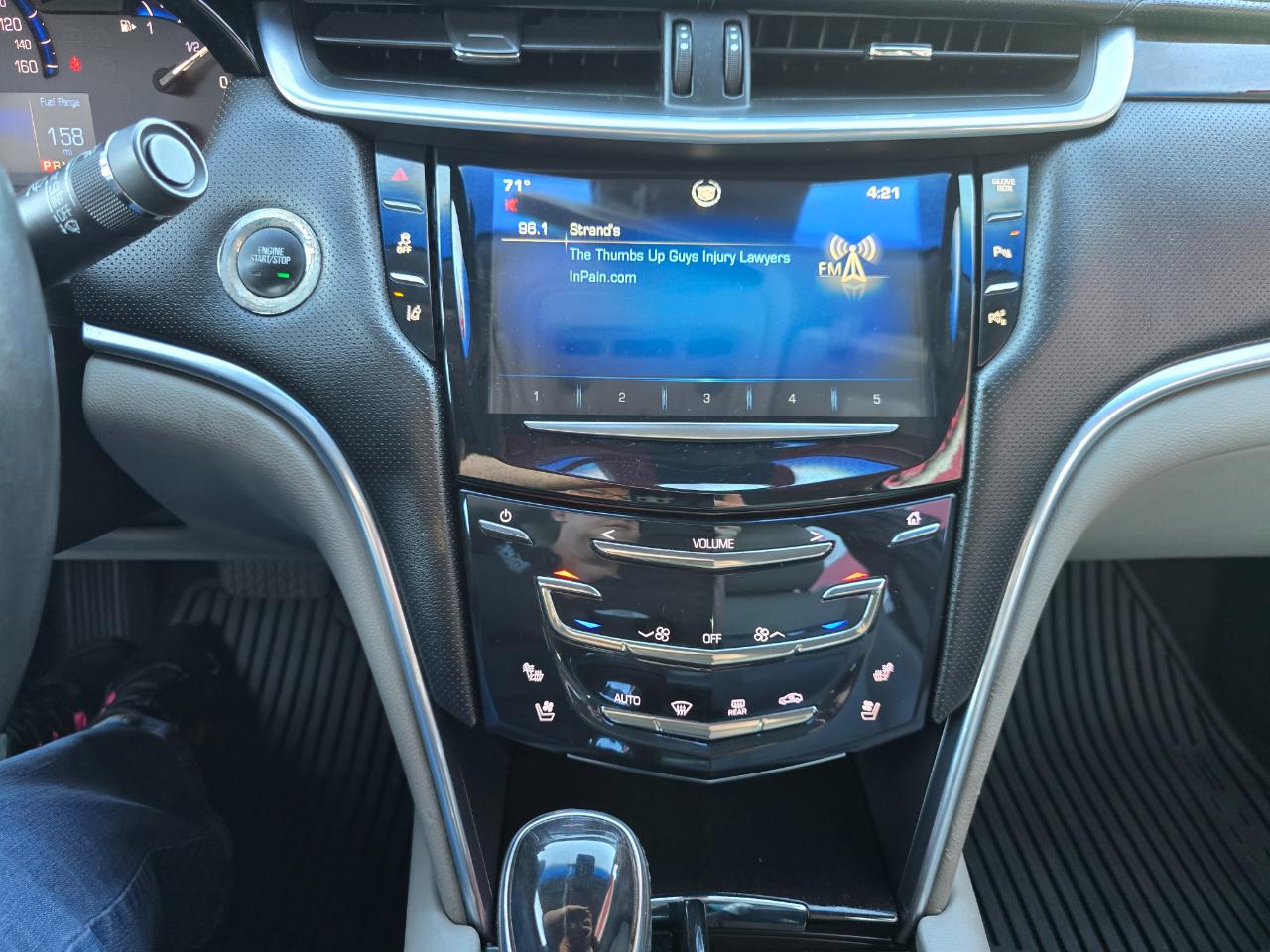 Cadillac XTS 4dr Sdn Luxury FWD 2014