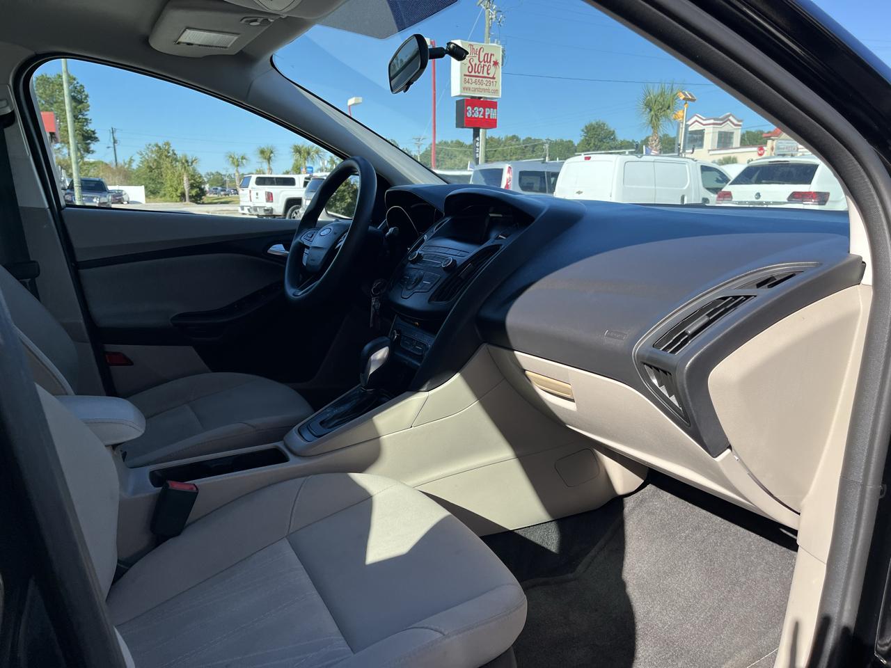 Ford Focus SE Hatch 2018