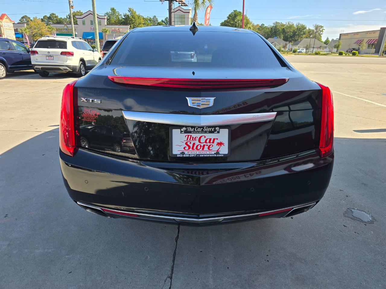 Cadillac XTS 4dr Sdn Luxury Collection FWD 2016