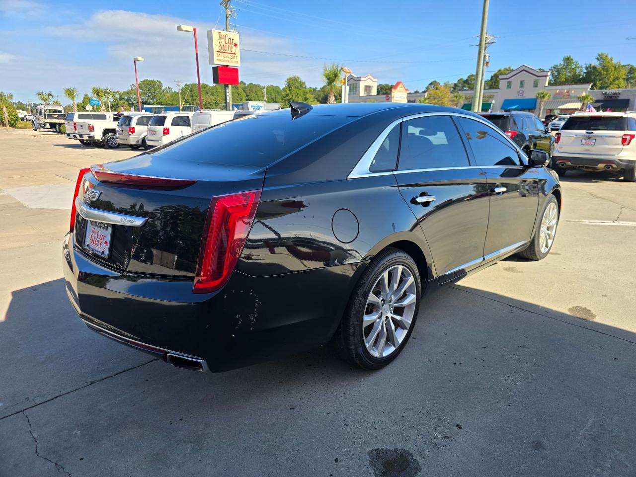 Cadillac XTS 4dr Sdn Luxury Collection FWD 2016