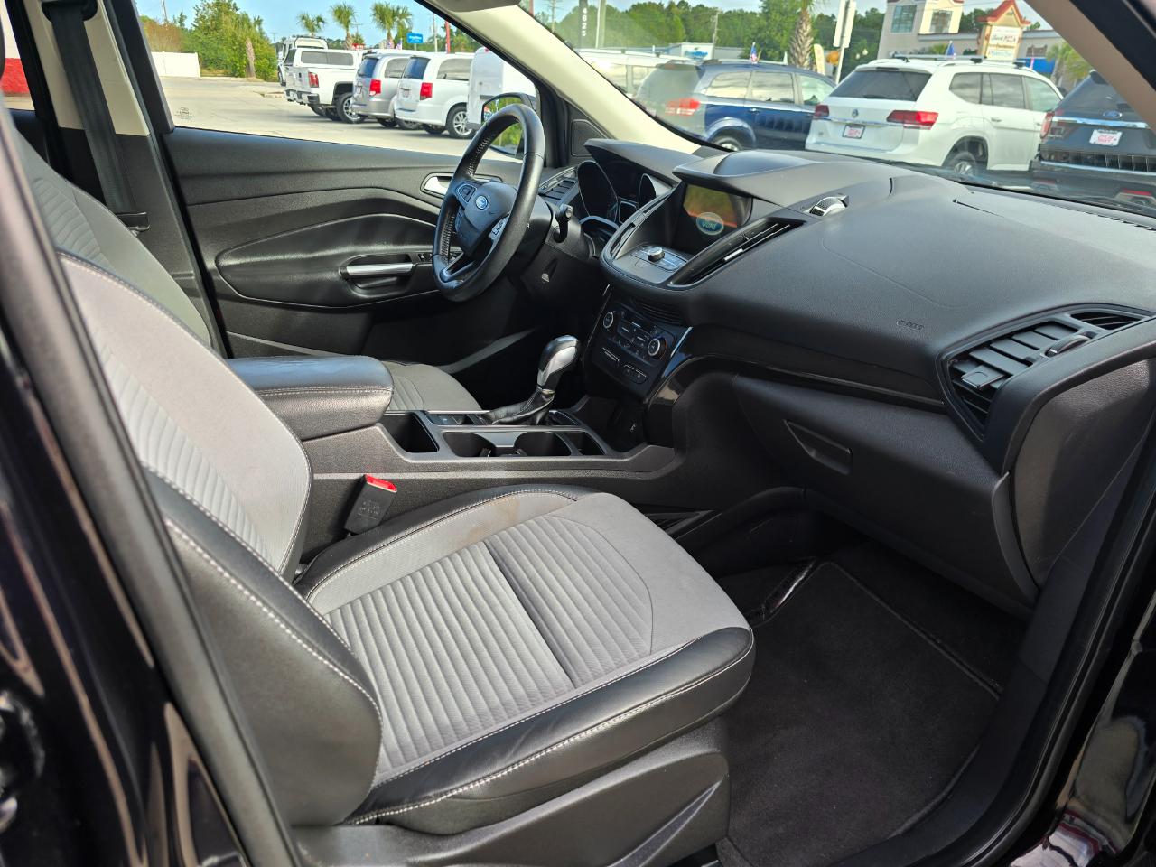 Ford Escape SE FWD 2019
