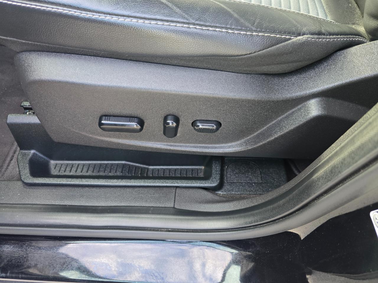 Ford Escape SE FWD 2019
