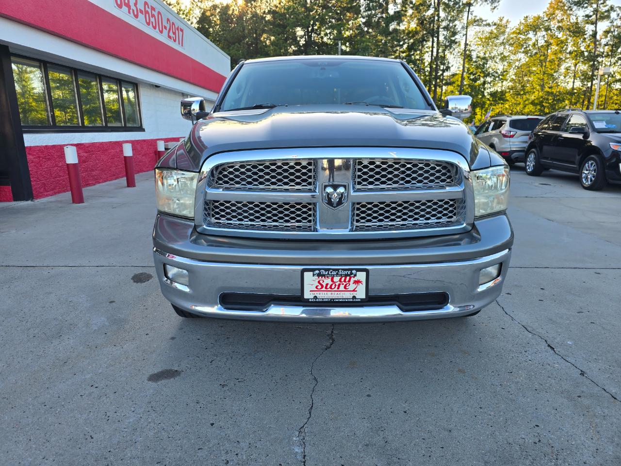 RAM 1500 2WD Crew Cab 140.5" Laramie 2011