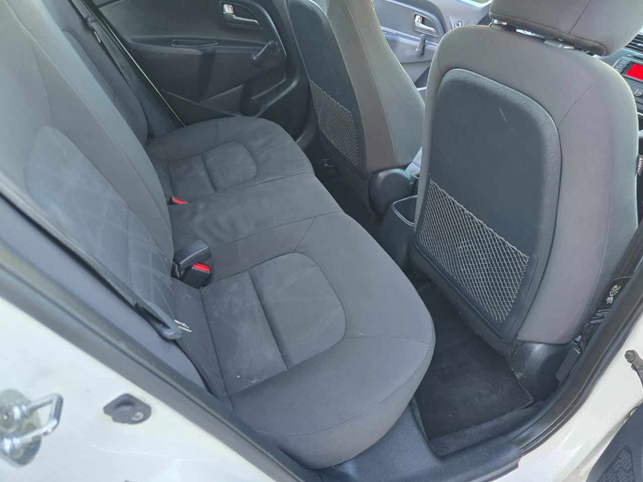 Kia Rio 4dr Sdn Auto LX 2015