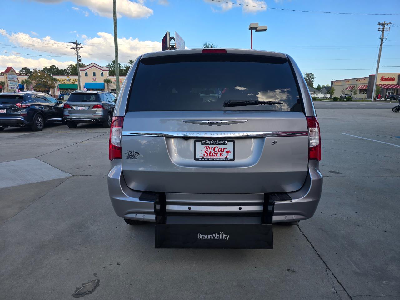 Chrysler Town & Country 4dr Wgn S 2014