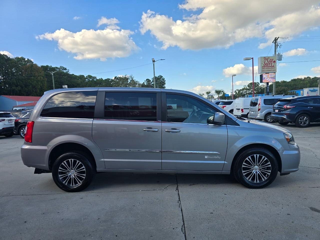 Chrysler Town & Country 4dr Wgn S 2014