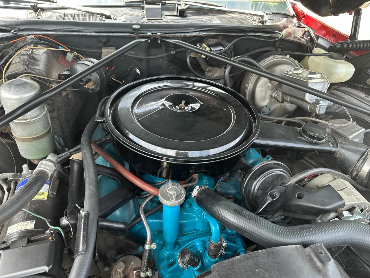 Oldsmobile Cutlass  1977