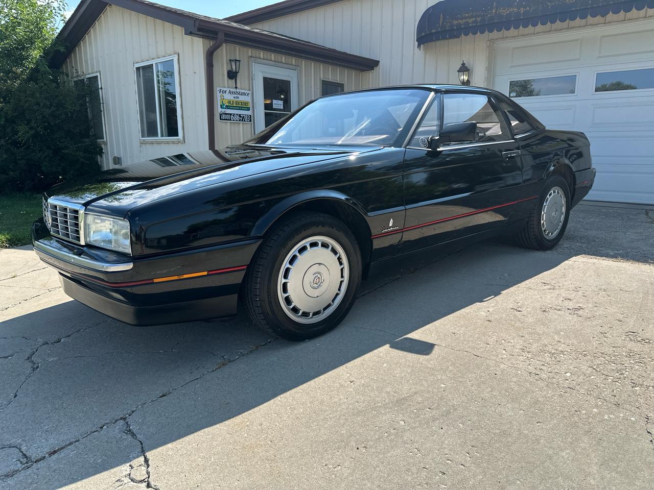 Cadillac Allante' 2dr Coupe Convertible 1989