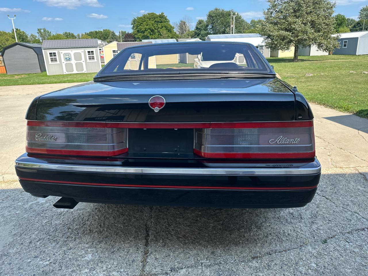 Cadillac Allante' 2dr Coupe Convertible 1989