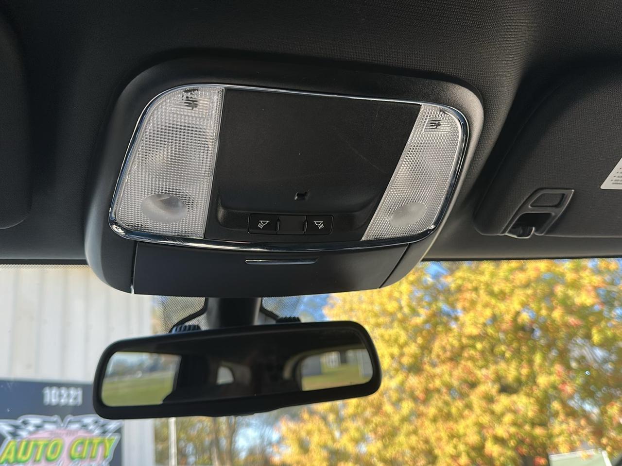 Jeep Grand Cherokee 4WD 4dr Laredo 2015