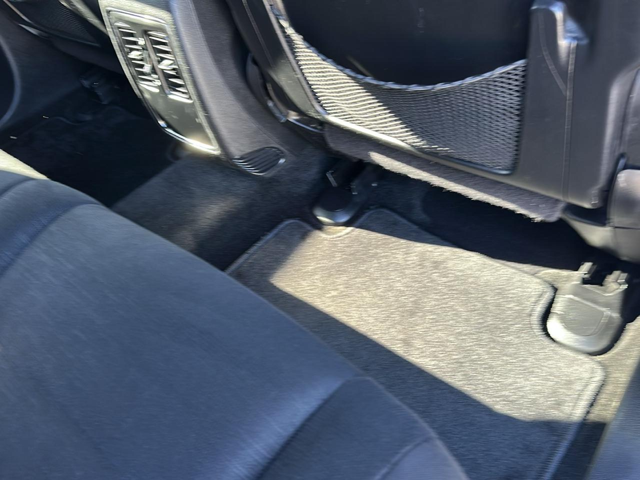 Jeep Grand Cherokee 4WD 4dr Laredo 2015