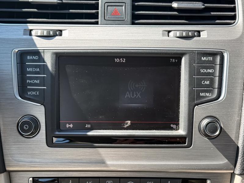 Volkswagen Golf TSI S 6A 2016