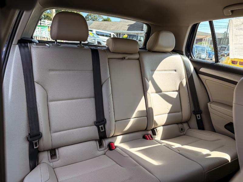 Volkswagen Golf TSI S 6A 2016