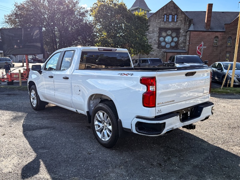 Chevrolet Silverado 1500 Custom Double Cab 4WD 2019 Chevrolet Silverado 1500 Custom Double Cab 4WD 2019