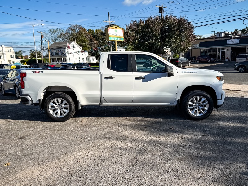 Chevrolet Silverado 1500 Custom Double Cab 4WD 2019 Chevrolet Silverado 1500 Custom Double Cab 4WD 2019