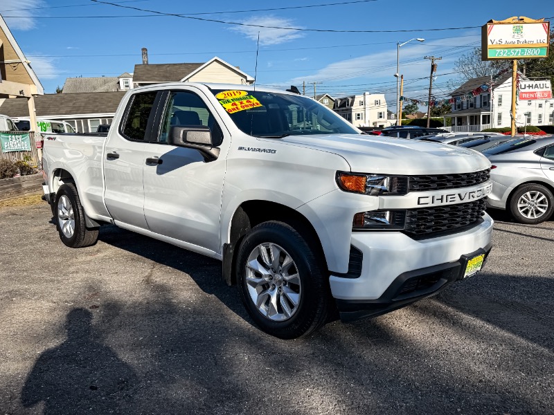 Chevrolet Silverado 1500 Custom Double Cab 4WD 2019 Chevrolet Silverado 1500 Custom Double Cab 4WD 2019