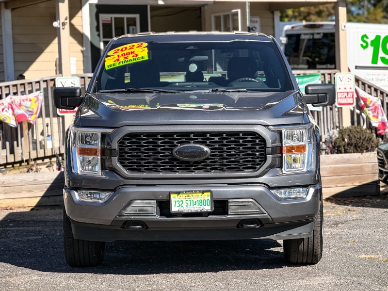 Ford F-150 STX 4WD SuperCrew 5.5' Box 2022 Ford F-150 STX 4WD SuperCrew 5.5' Box 2022