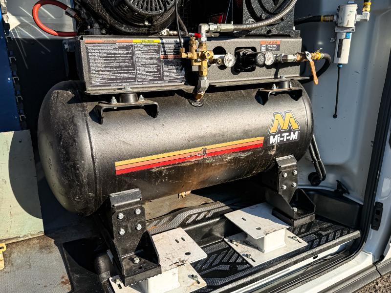 Ford Transit 350 Van High Roof w/Sliding Pass. 148-in. WB 2020