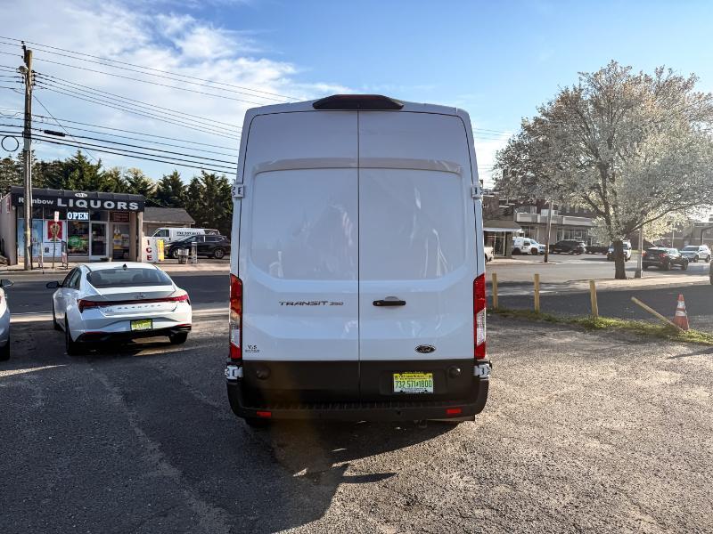 Ford Transit 350 Van High Roof w/Sliding Pass. 148-in. WB 2020