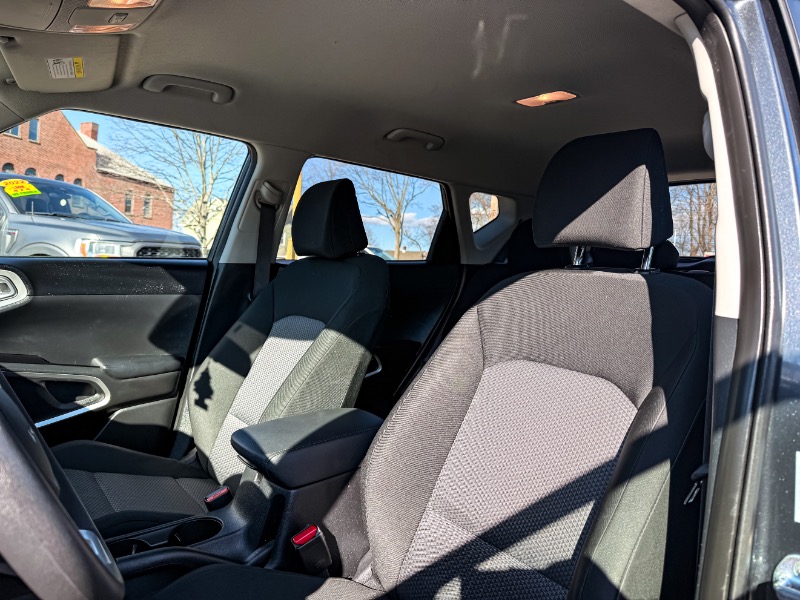 Kia Soul LX CVT 2022