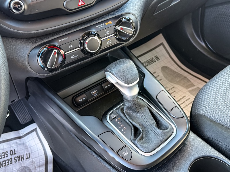 Kia Soul LX CVT 2022