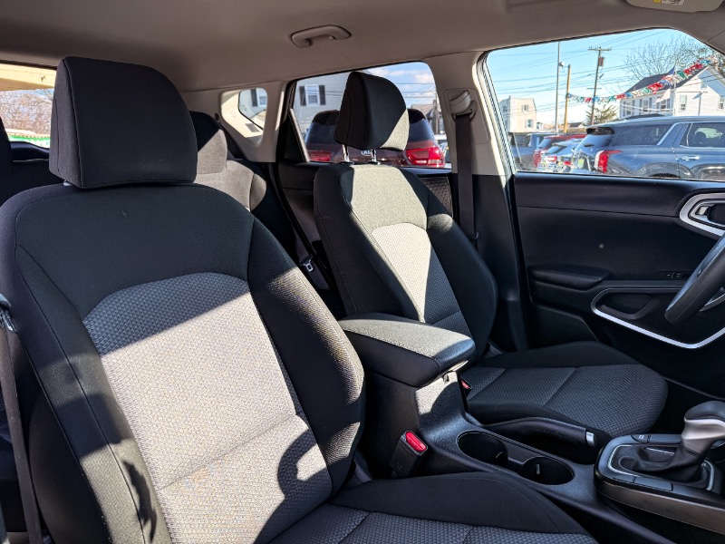 Kia Soul LX CVT 2022