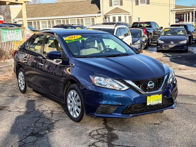 Nissan Sentra S 6MT 2017