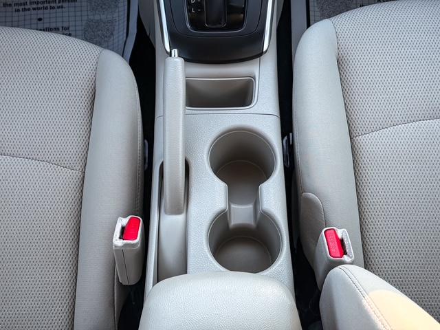 Nissan Sentra S 6MT 2017