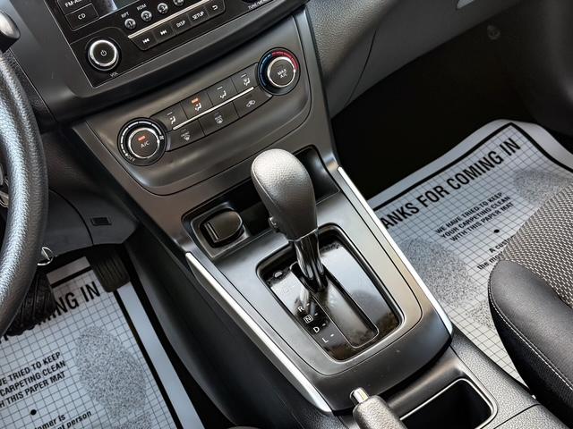 Nissan Sentra S CVT 2017