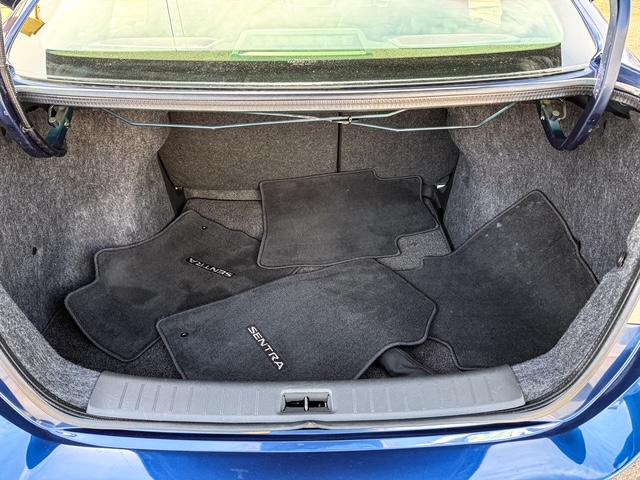 Nissan Sentra S CVT 2017