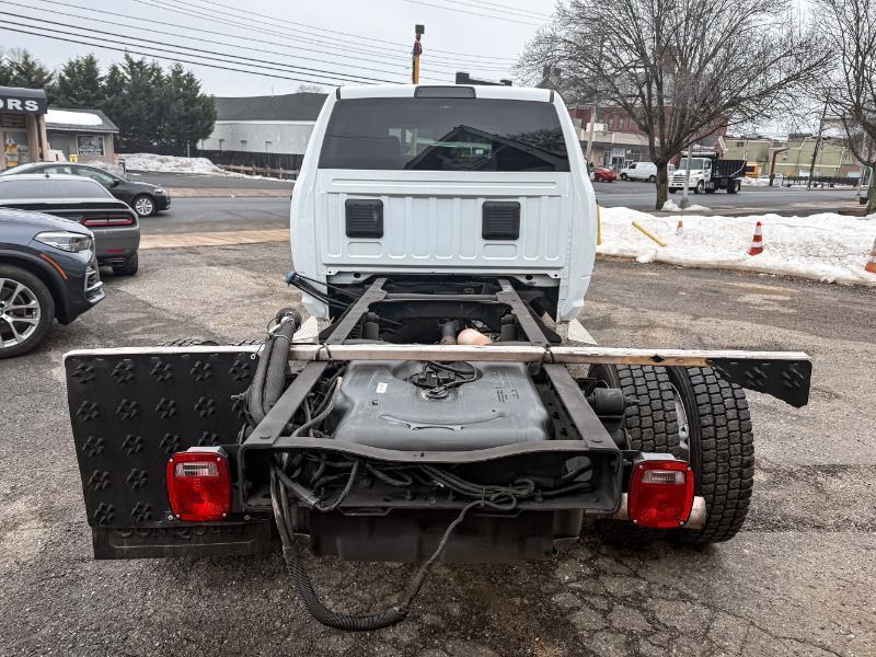 RAM 5500 Crew Cab SWB 4WD DRW 2018