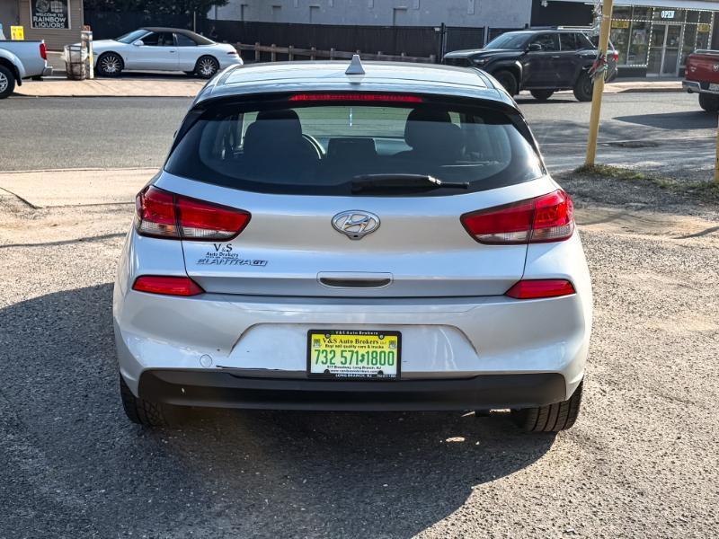 Hyundai Elantra GT 2.0L 6A 2018