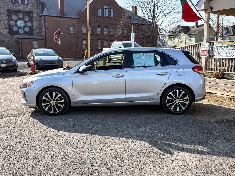 Hyundai Elantra GT 2.0L 6A 2018