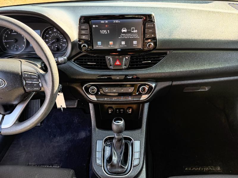 Hyundai Elantra GT 2.0L 6A 2018