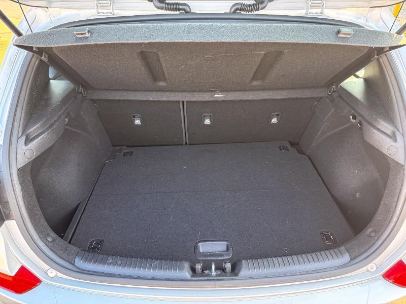 Hyundai Elantra GT 2.0L 6A 2018