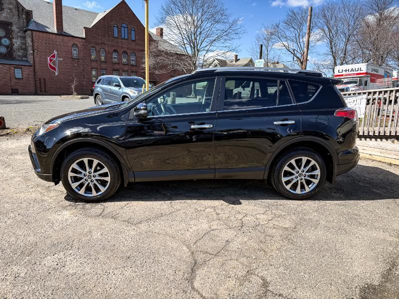 Toyota RAV4 Limited AWD 2018