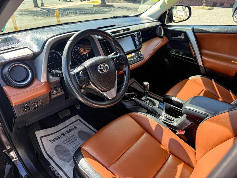 Toyota RAV4 Limited AWD 2018