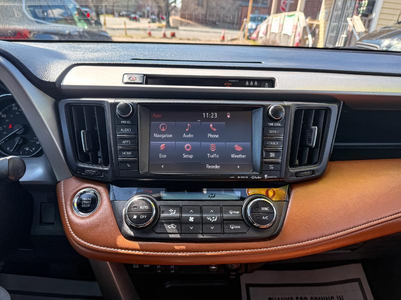 Toyota RAV4 Limited AWD 2018