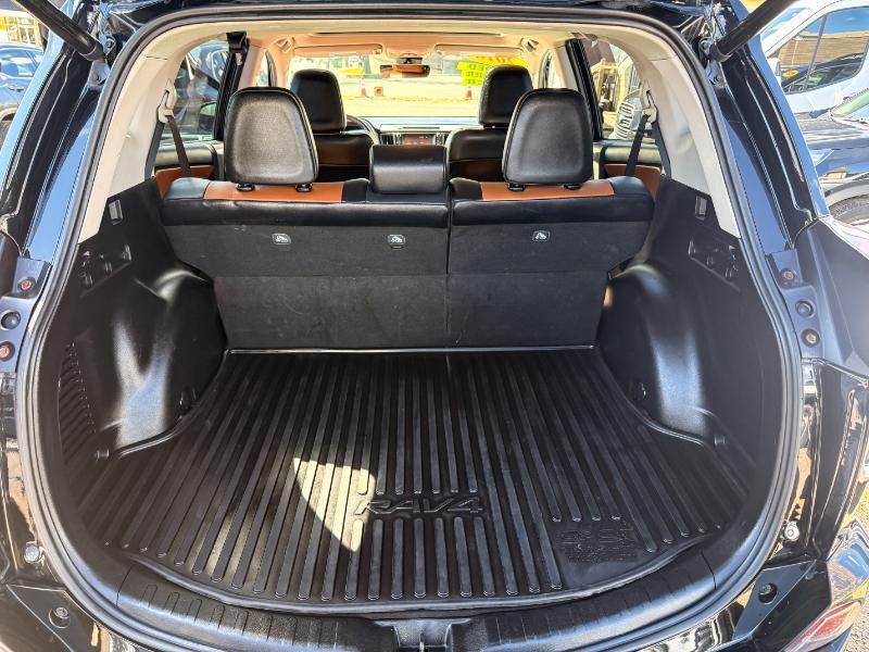 Toyota RAV4 Limited AWD 2018