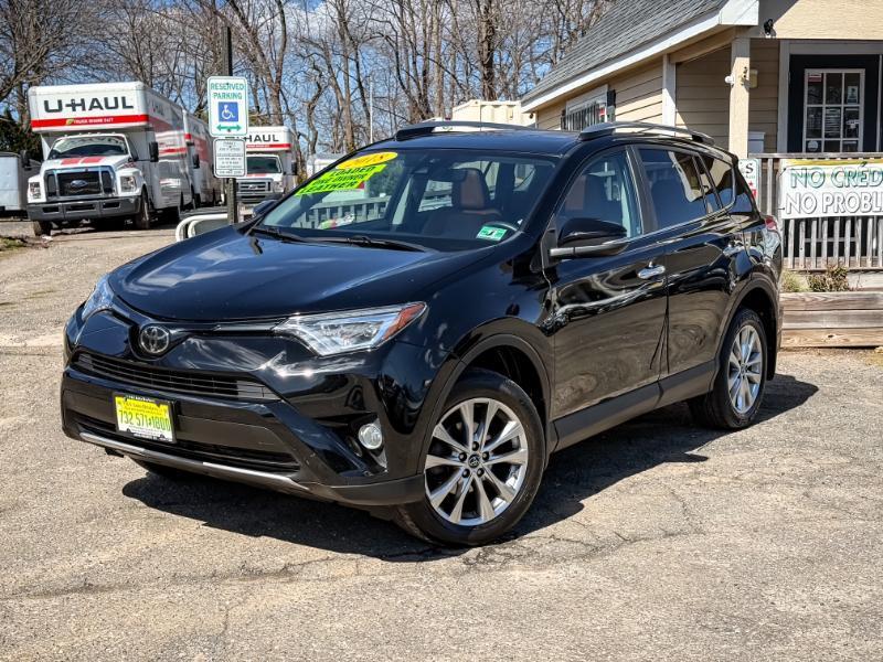 Toyota RAV4 Limited AWD 2018