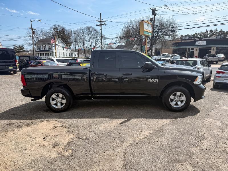 RAM 1500 Classic Tradesman Quad Cab 4WD 2019