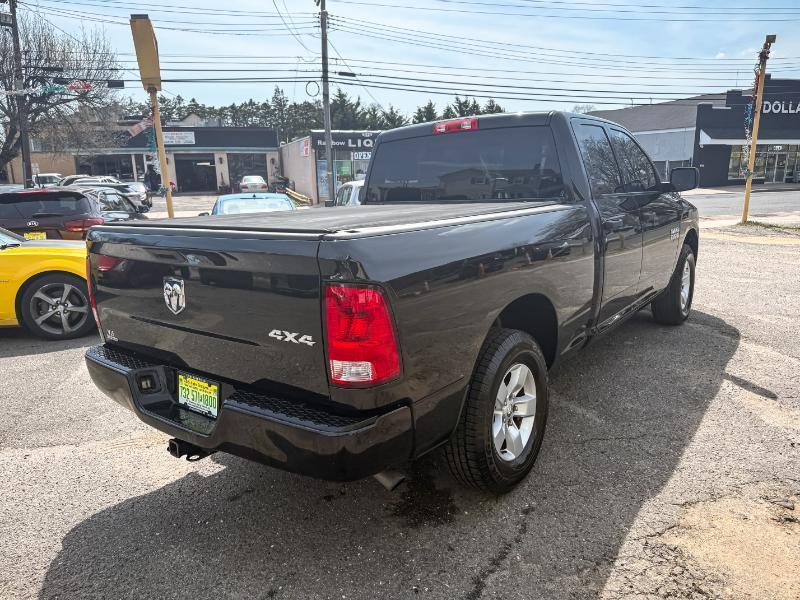 RAM 1500 Classic Tradesman Quad Cab 4WD 2019