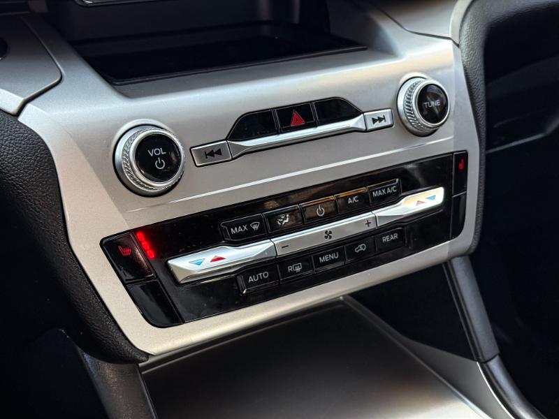 Ford Explorer XLT AWD 2022