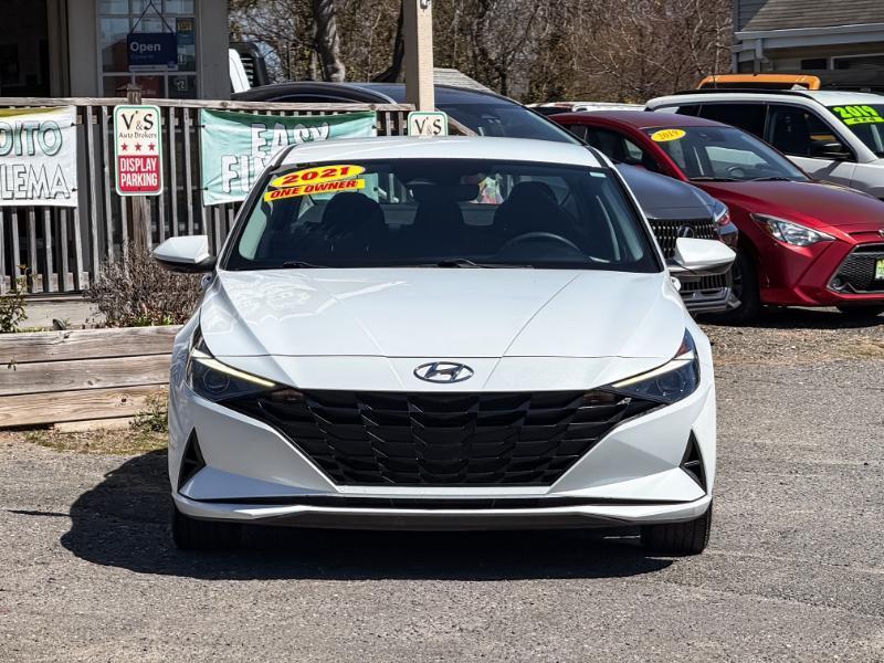 Hyundai Elantra SEL 2021