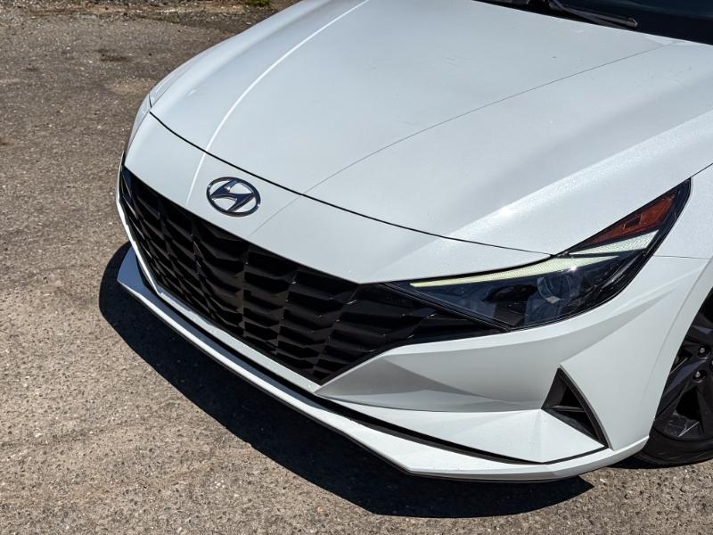 Hyundai Elantra SEL 2021