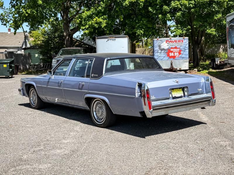 Cadillac DeVille Sedan 1984