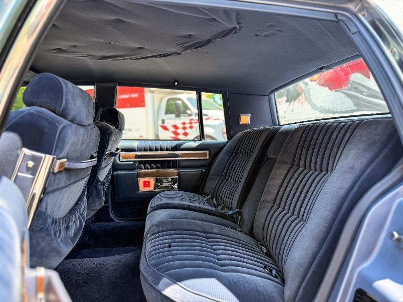Cadillac DeVille Sedan 1984