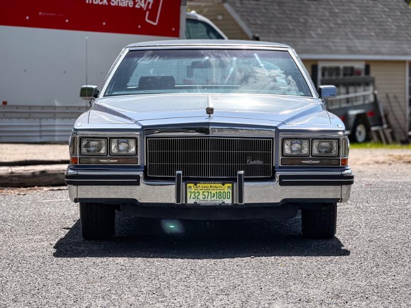 Cadillac DeVille Sedan 1984